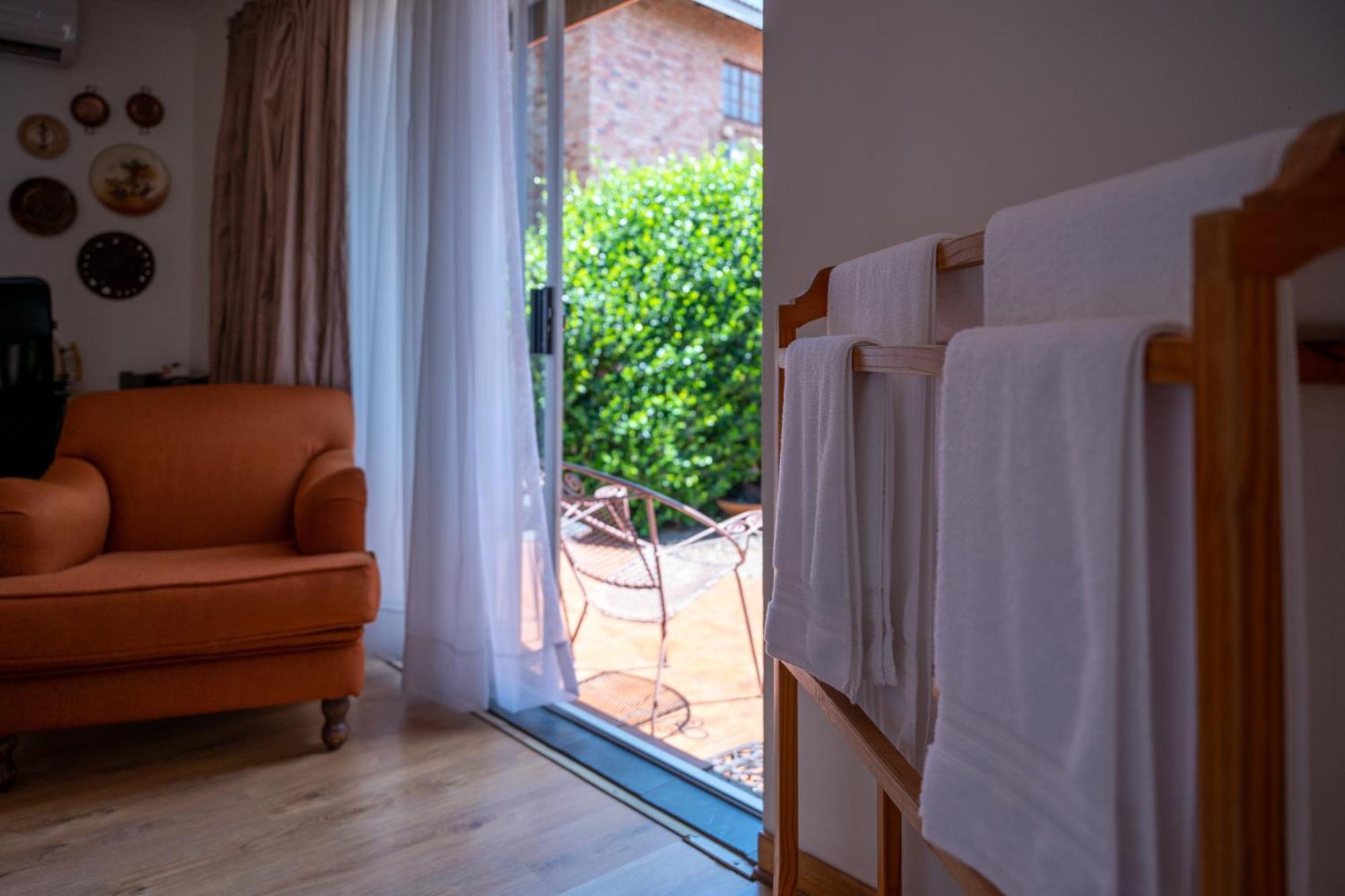 Asante Guest House Vanderbijlpark Εξωτερικό φωτογραφία