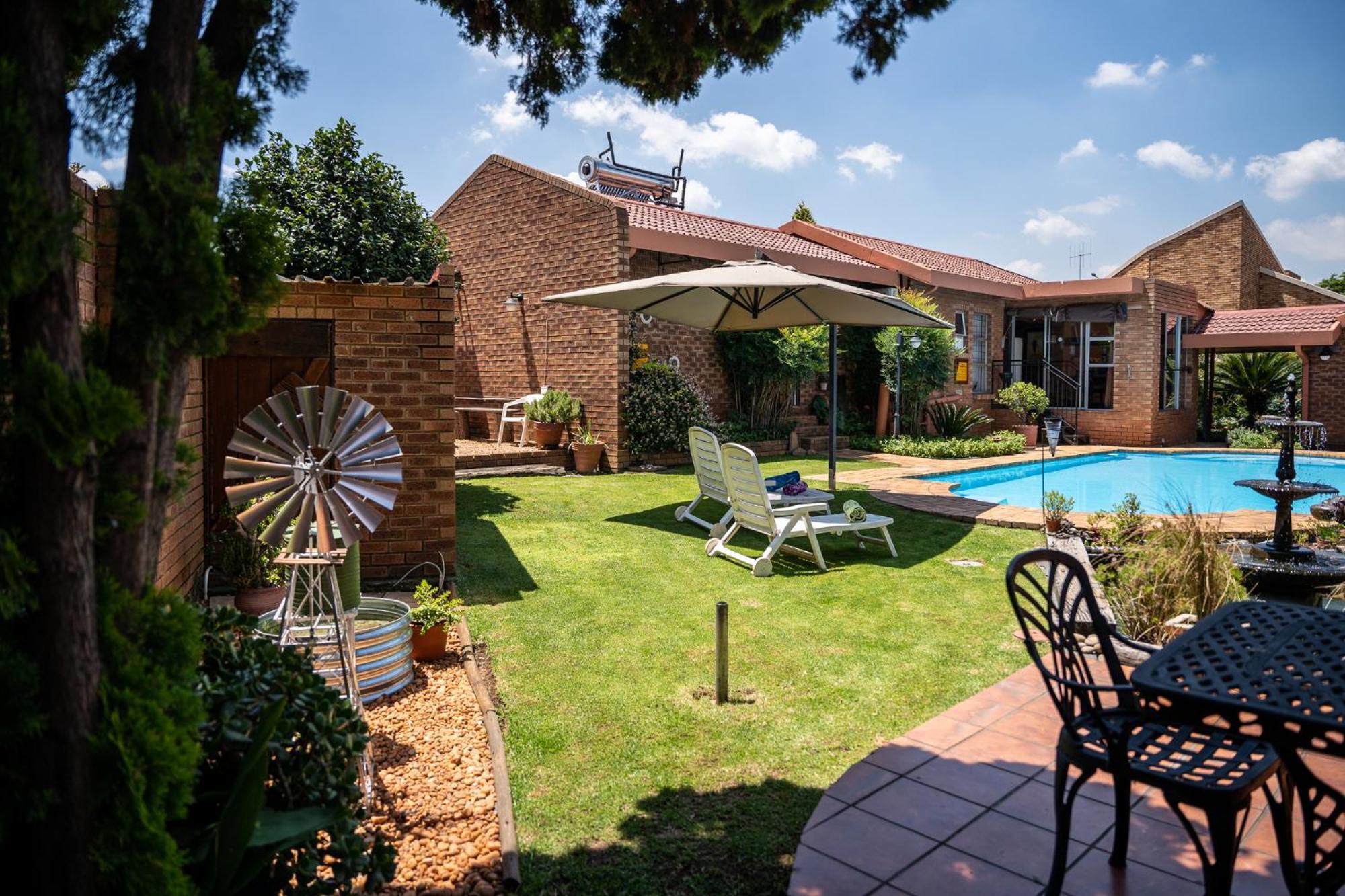 Asante Guest House Vanderbijlpark Εξωτερικό φωτογραφία