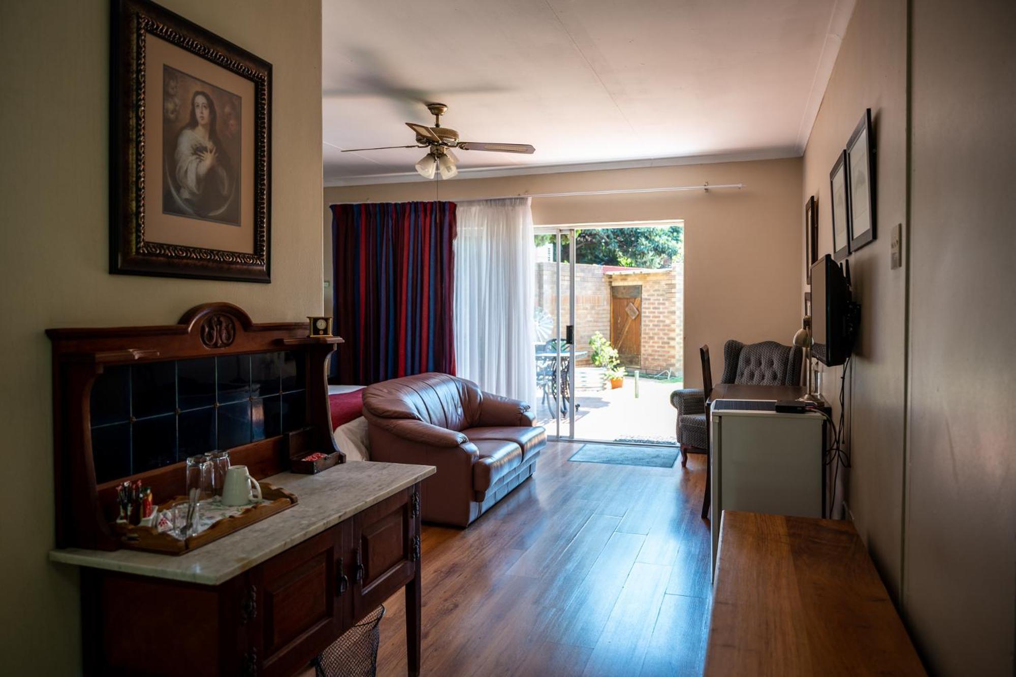 Asante Guest House Vanderbijlpark Εξωτερικό φωτογραφία