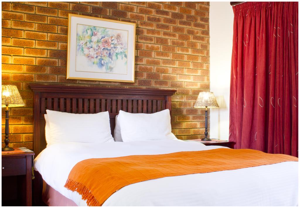 Asante Guest House Vanderbijlpark Εξωτερικό φωτογραφία