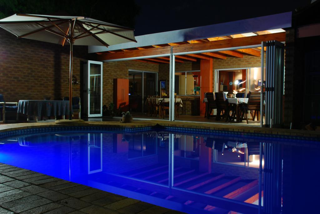 Asante Guest House Vanderbijlpark Εξωτερικό φωτογραφία