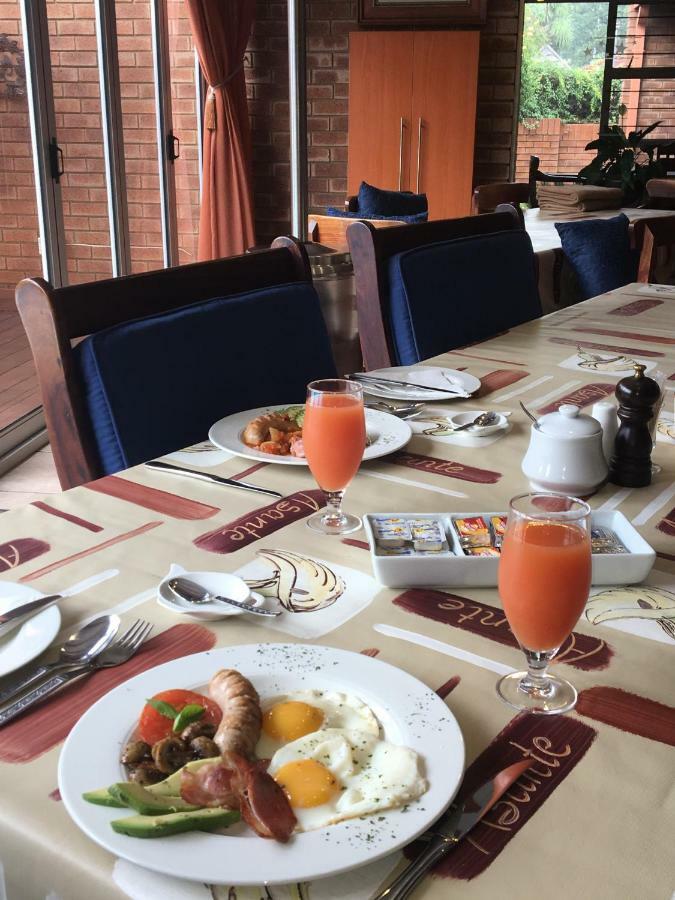 Asante Guest House Vanderbijlpark Εξωτερικό φωτογραφία